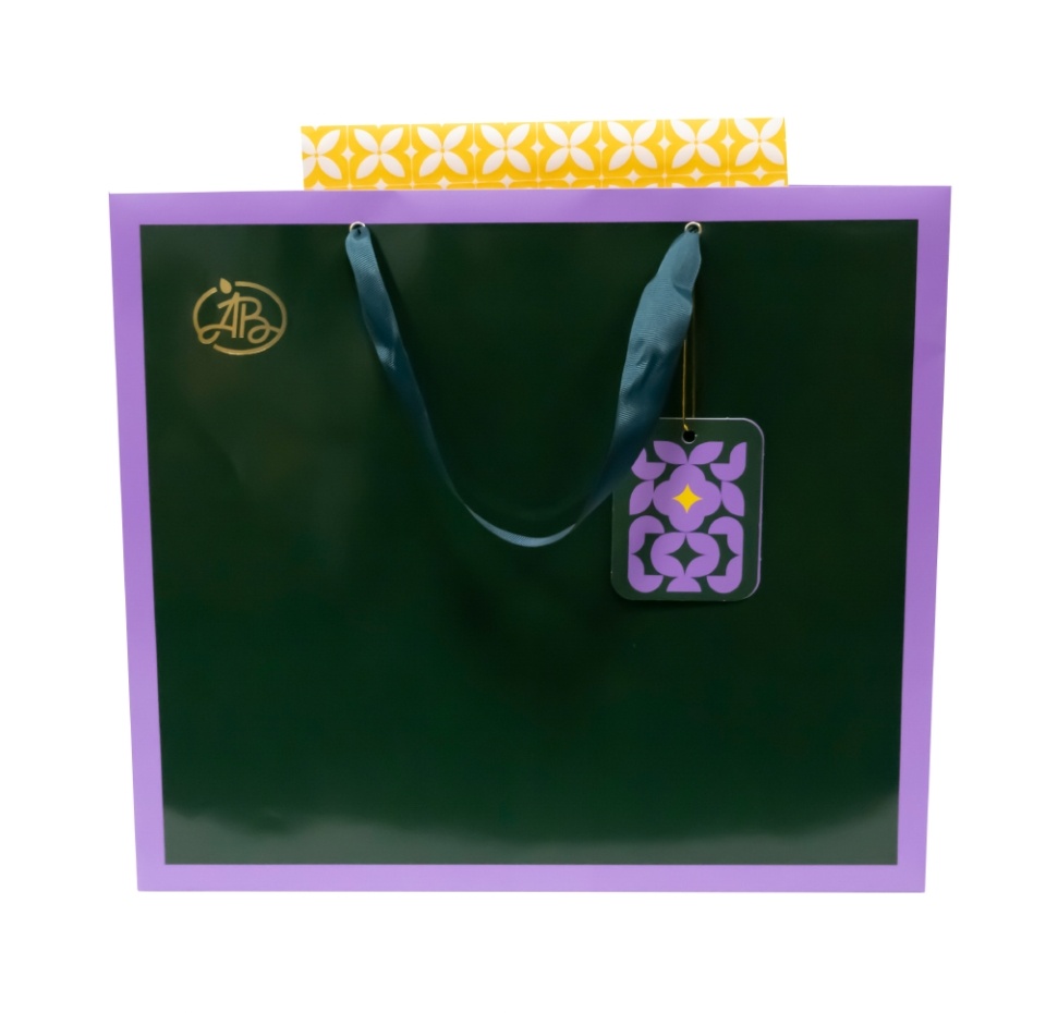 

Пакет подарочный «Азбука вкуса» зелено-фиолетовый с открыткой 40х35х14, Россия