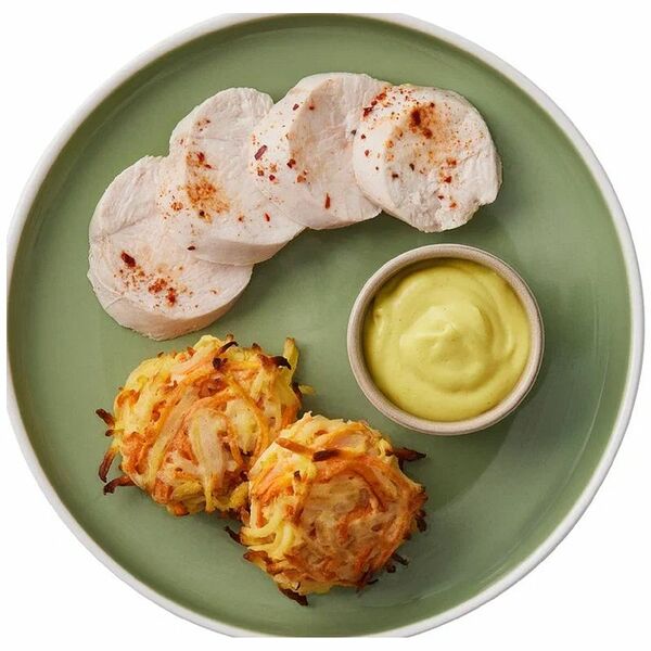 Филе куриное Шеф Перекрёсток су-вид с соусом Бешамель и овощными биточками 250 г