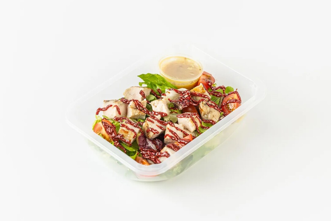 

Салат ВкусВилл куриный BBQ 235 г