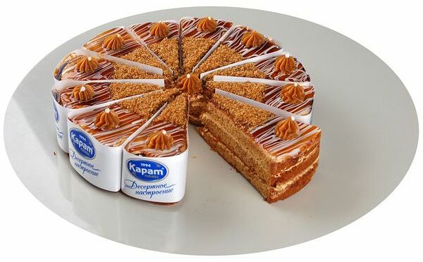 Торт Карат плюс медовый 680 г