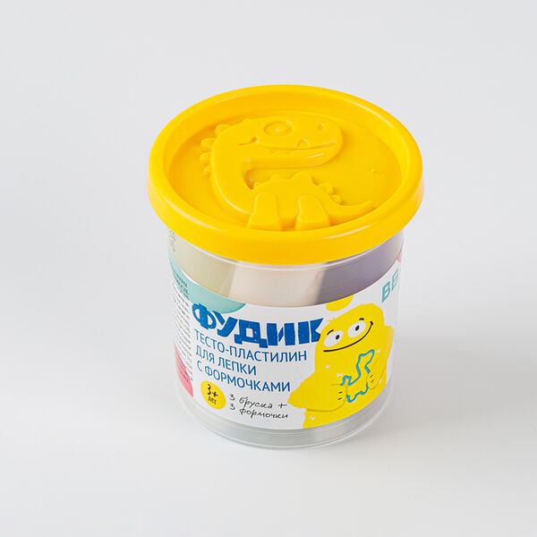 Тесто-пластилин для лепки с формочками (3 бруска+ 3 формочки)