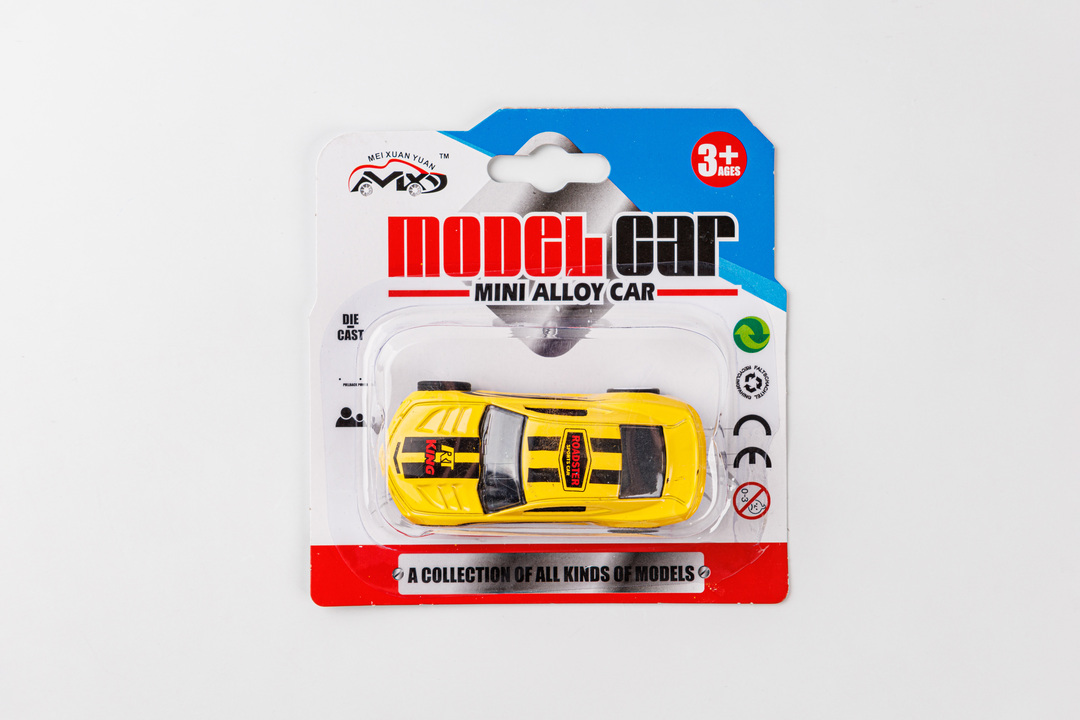 

Машинка металлическая инерционная Спорт 1 шт в ассортименте