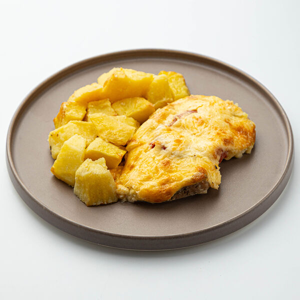 Мясо по-французски Вкусвилл с печеным картофелем