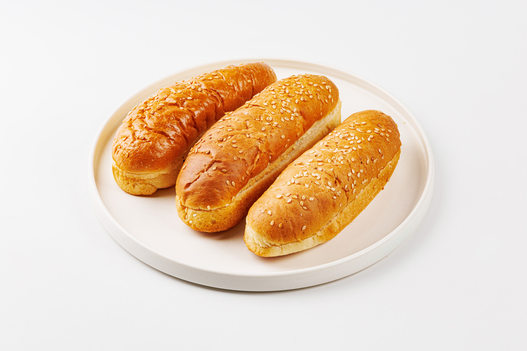 

Булочки для хот-догов с кунжутом