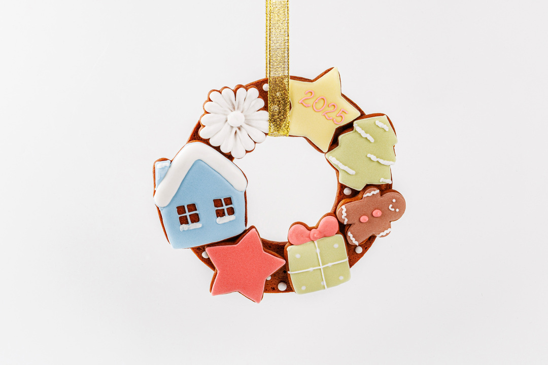 

Пряники имбирные расписные в наборе Венок пряничный 130 г