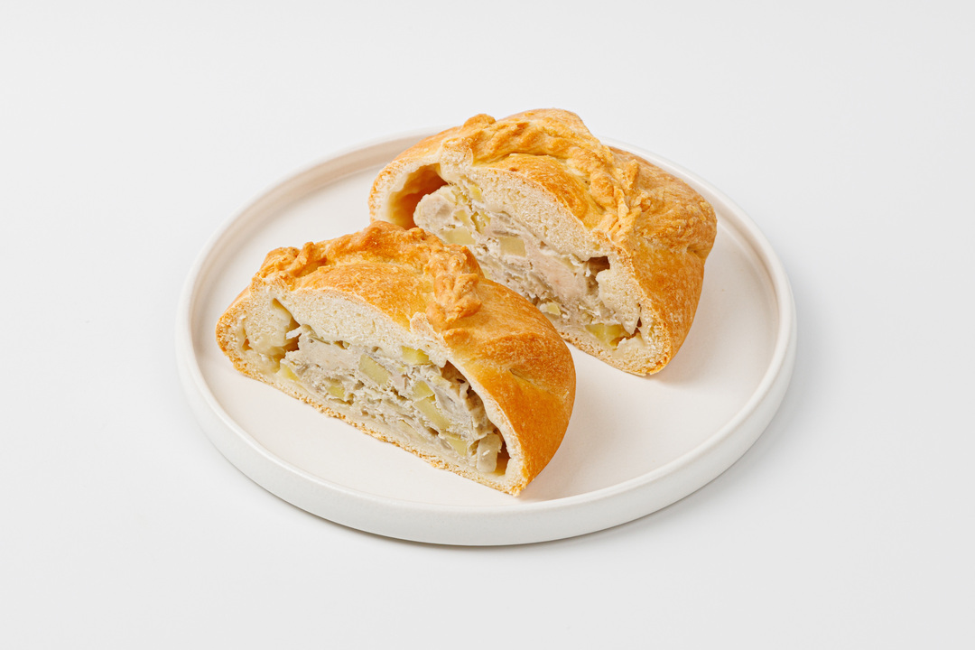 

Пирог ВкусВилл татарский Элеш с курицей и картофелем 180 г