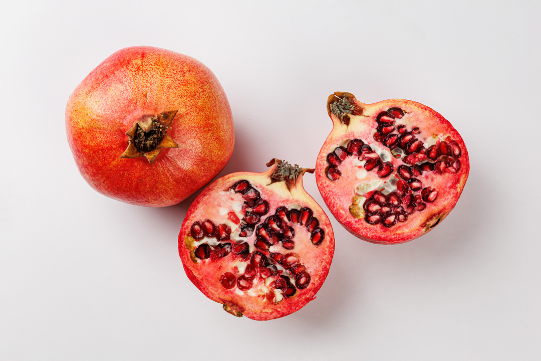 

Гранат Рубиновый сладкий, вес