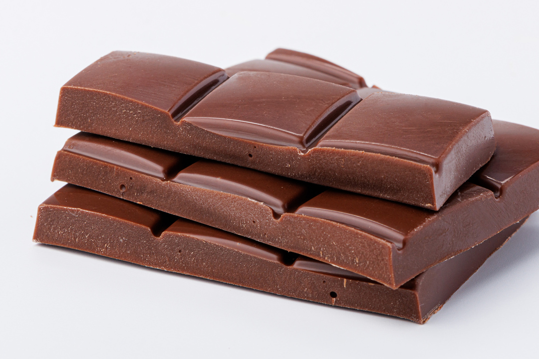 

Шоколад ВкусВилл молочный 33% 80 г