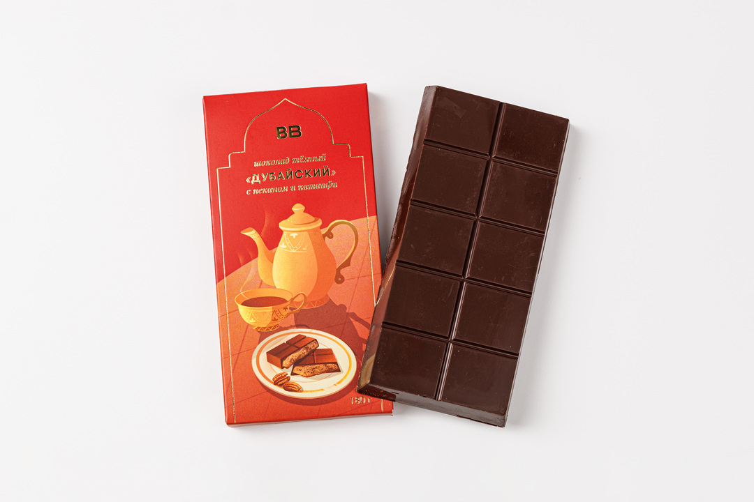 

Шоколад темный ВкусВилл Дубайский с пеканом и катаифи 180 г