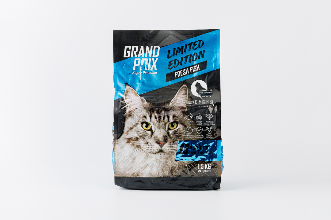 

Корм сухой для кошек Grand Prix Limited Edition 6 видов рыбы 1,5 кг
