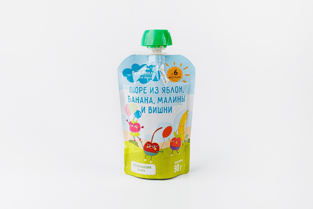 

Пюре из яблок, банана, малины и вишни
