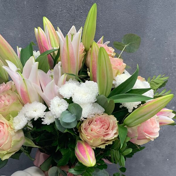 Букет из изысканных цветов