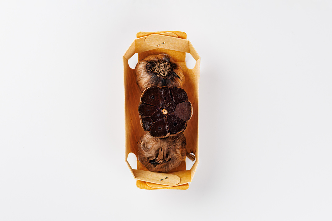 

Чеснок черный, 100 г