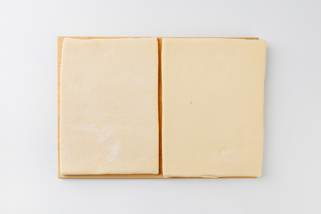 

Тесто Вкусвилл слоеное дрожжевое на сливочном масле замороженное 500 г