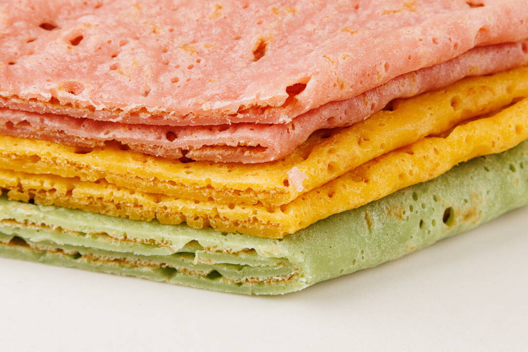 

Ассорти блинов со шпинатом, с морковью, со свекольным соком 165 г