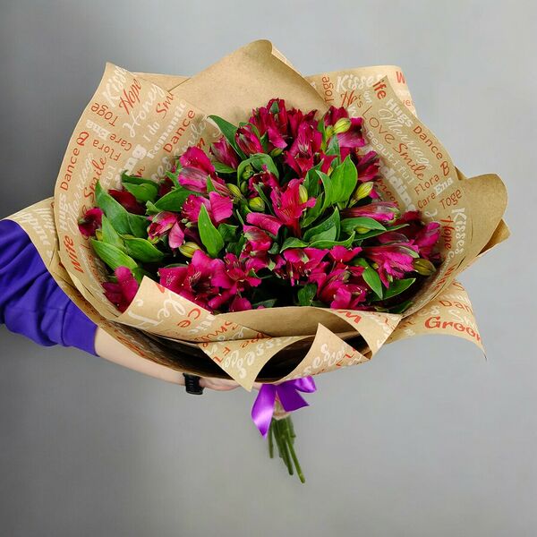 Милый букет альстромерии № 882