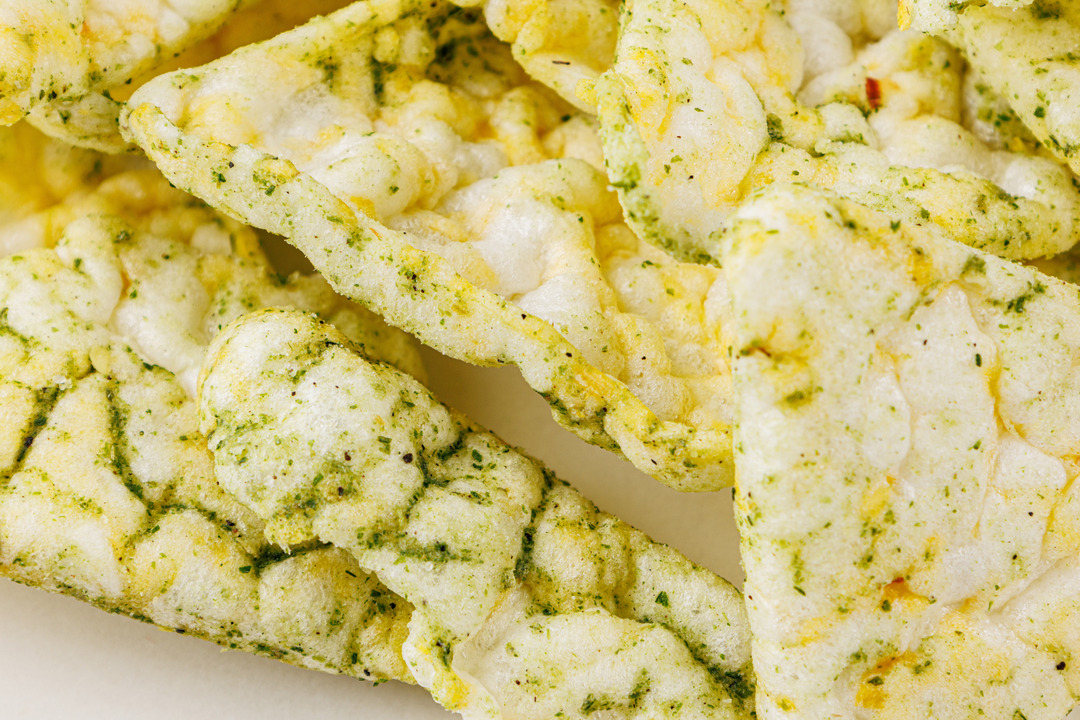 

Чипсы Flychips кукурузно-рисовые 3 сыра и зеленый лук 40 г