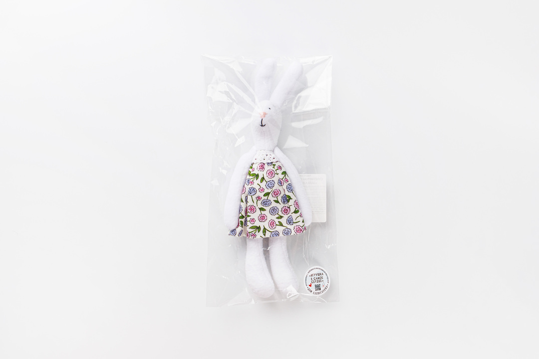 

Сувенирная продукция Зайка в платье