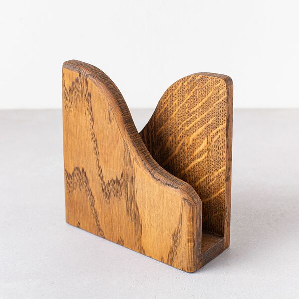 Салфетница из дуба