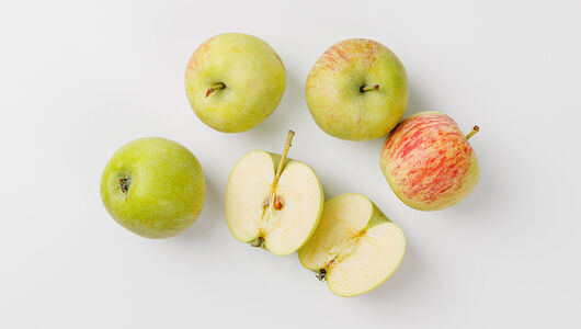 Яблоко молодое Пирус, вес