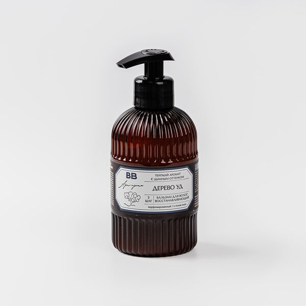 Бальзам ВкусВилл парфюмированный восстанавливающий для всех типов волос Дерево уд, 300 мл