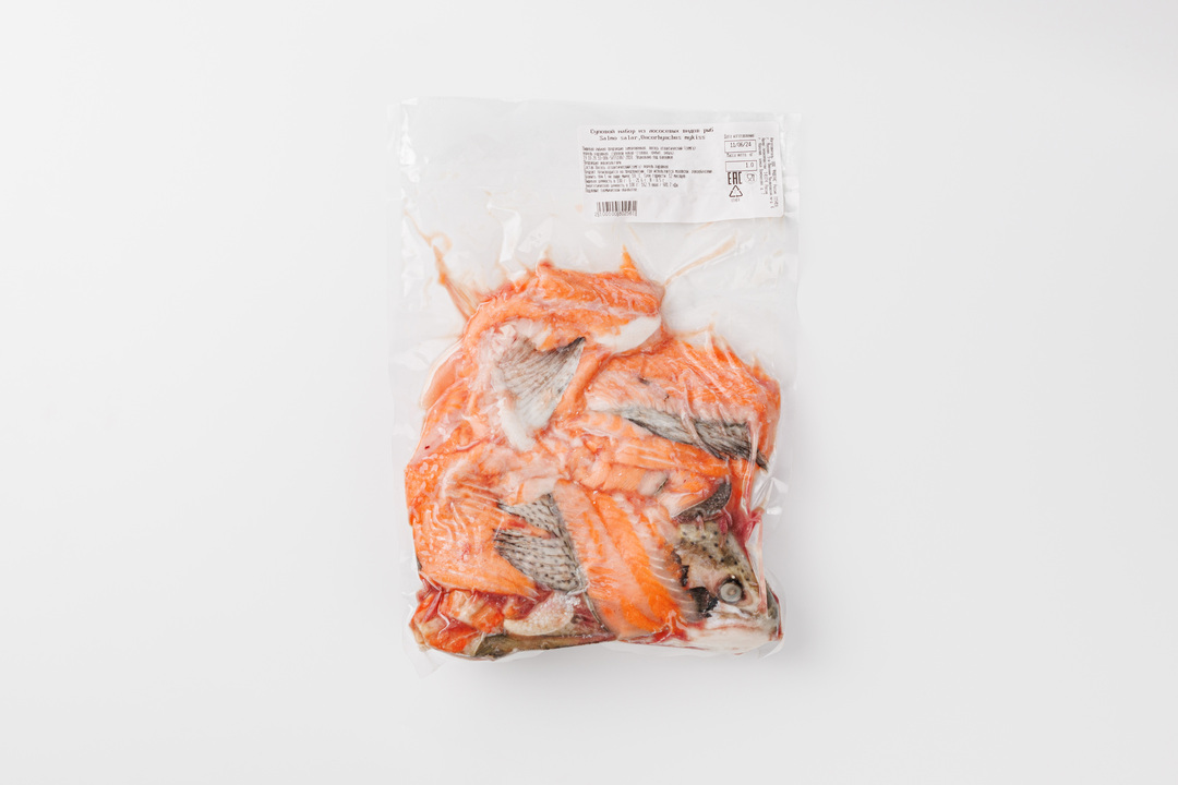 

Суповой набор из лососевых замороженный 1000 г