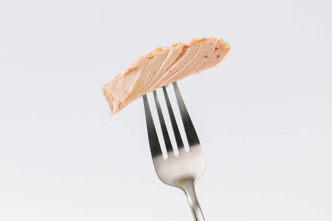 

Тунец Магуро полосатый натуральный филе 200 г