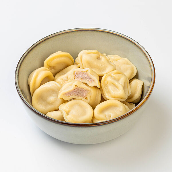 Пельмени отварные с курицей