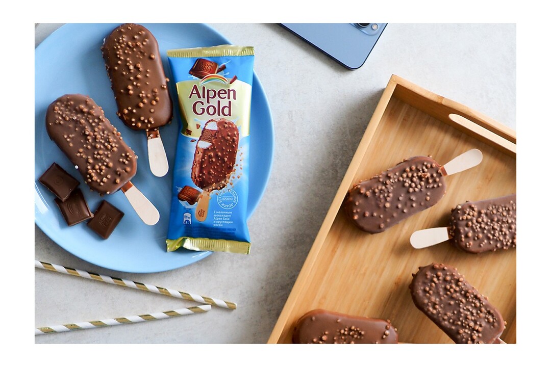 

Мороженое эскимо Alpen Gold с молочным шоколадом и хрустящими кусочками 58 г