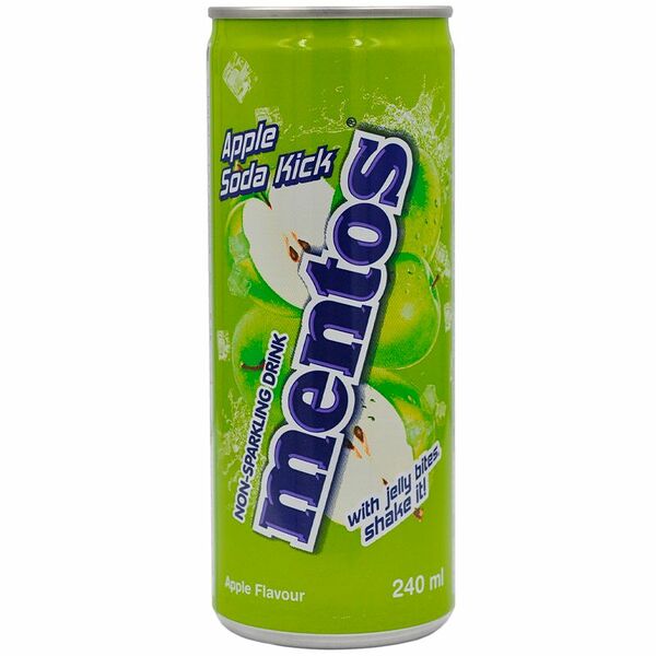 Напиток газированный Mentos Apple Soda Kick с кусочками мармелада 0.24л