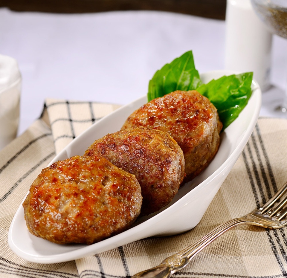 

Котлеты домашние из телятины и свинины жареные Азбука Вкуса 4 шт. в наборе 280 г