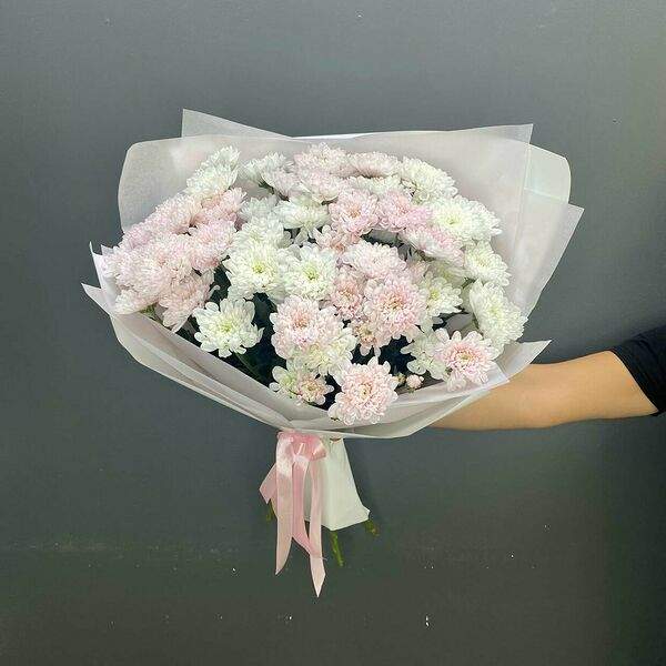 Букет из 11 кустовых хризантем