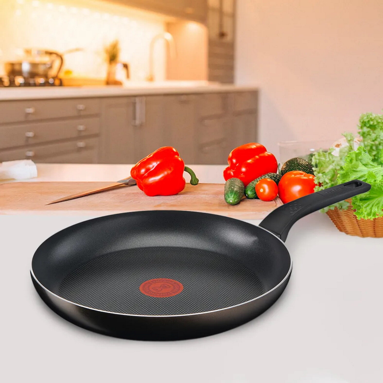 

Сковорода Tefal Easy Plus 28 см