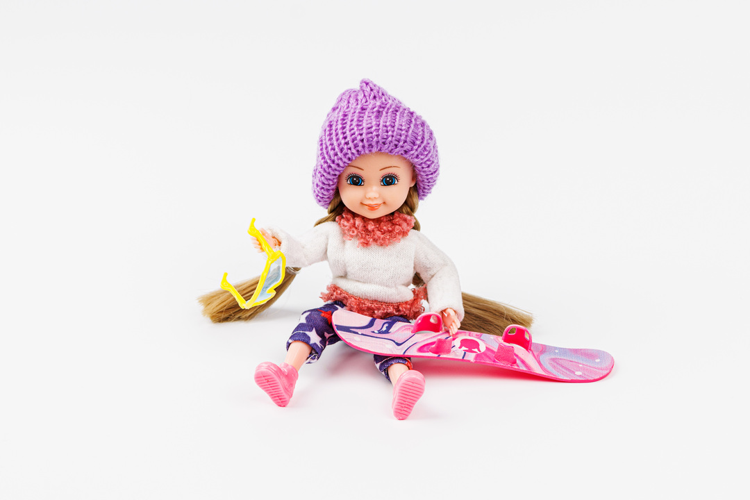 

Кукла Funky Toys "Тесса" на сноуборде, 15 см