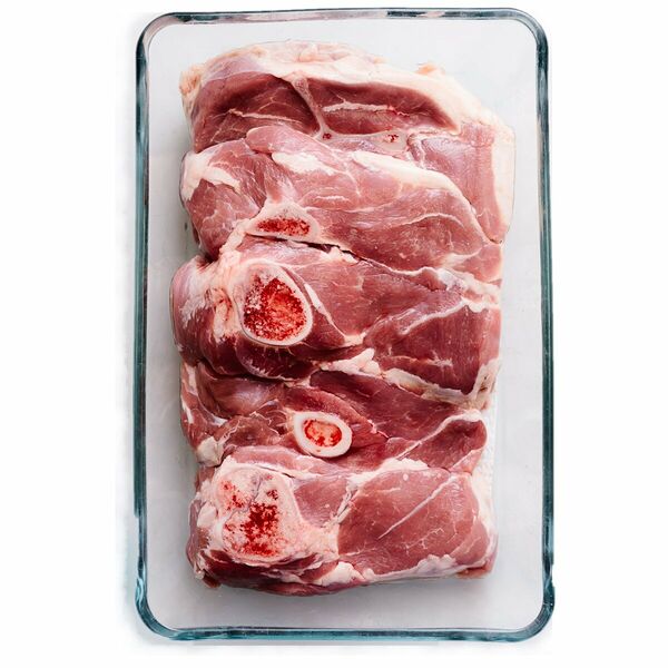 Лопатка ягненка фермерского на кости