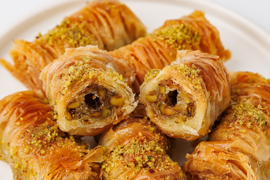 

Пахлава с фисташкой