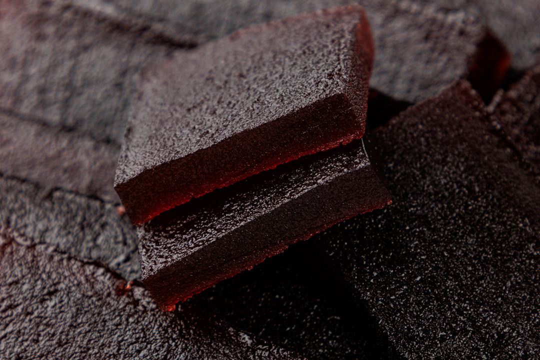 

Мармелад ВкусВилл бутербродный черносмородиновый, 270г