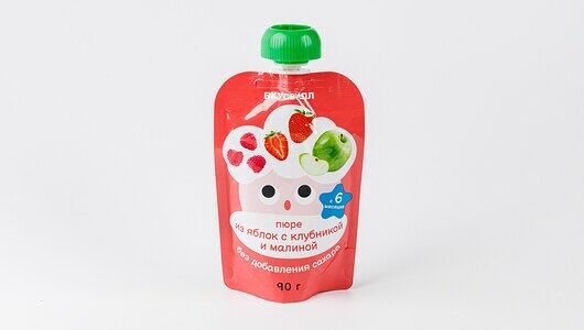 Пюре из яблок с клубникой и малиной