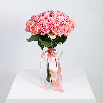 Монобукет из 25 роз Hermosa, «Ирис», Эквадор