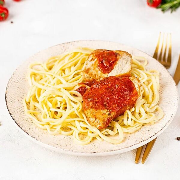 Паста со свининой и соусом Арабьята 300 г