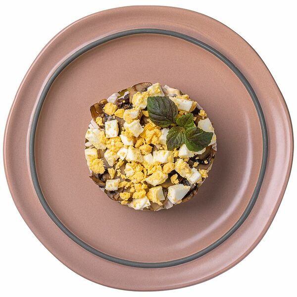 Салат с курицей, шампиньонами и острым соусом Шеф Перекрёсток, 180 г