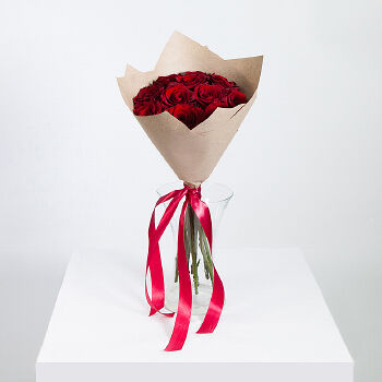 Букет из 11 роз Explorer в упаковке, «Ирис», Эквадор