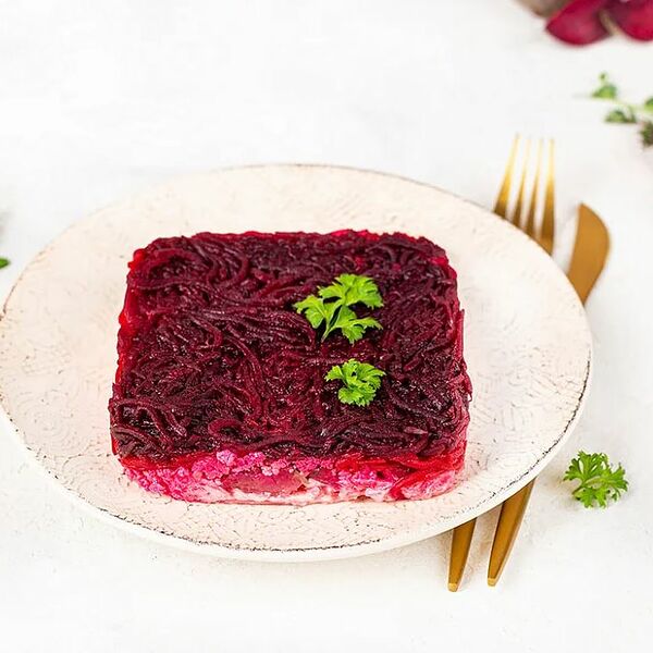 Салат Сельдь под шубой классическая 300 г