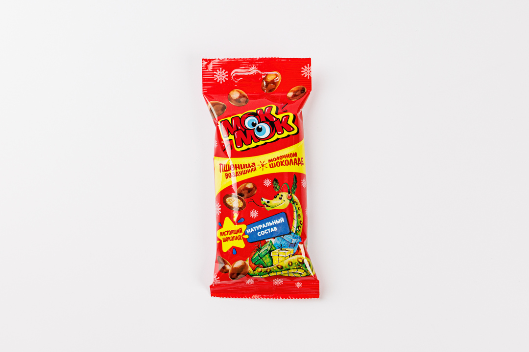 

Драже МОК-производство Шокомонстрики воздушная пшеница в молочном шоколаде 30 г 1 шт. дизайн в ассортименте