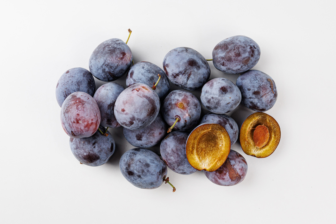 

Слива Президент вес