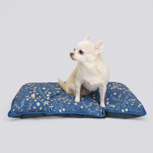 Подстилка для кошек и собак мелких пород Rurri Fox 59х47х7 см синяя