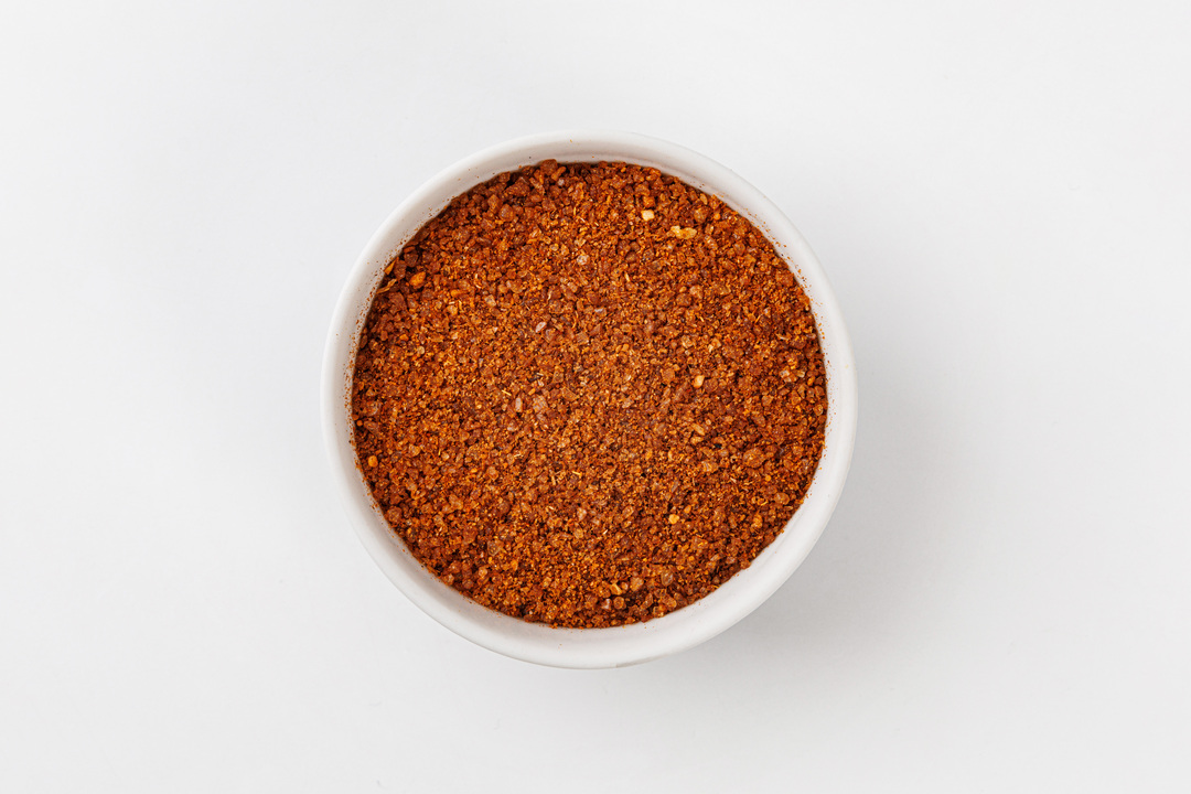 

Соль пищевая копченая с паприкой, чесноком и пряностями 100 г