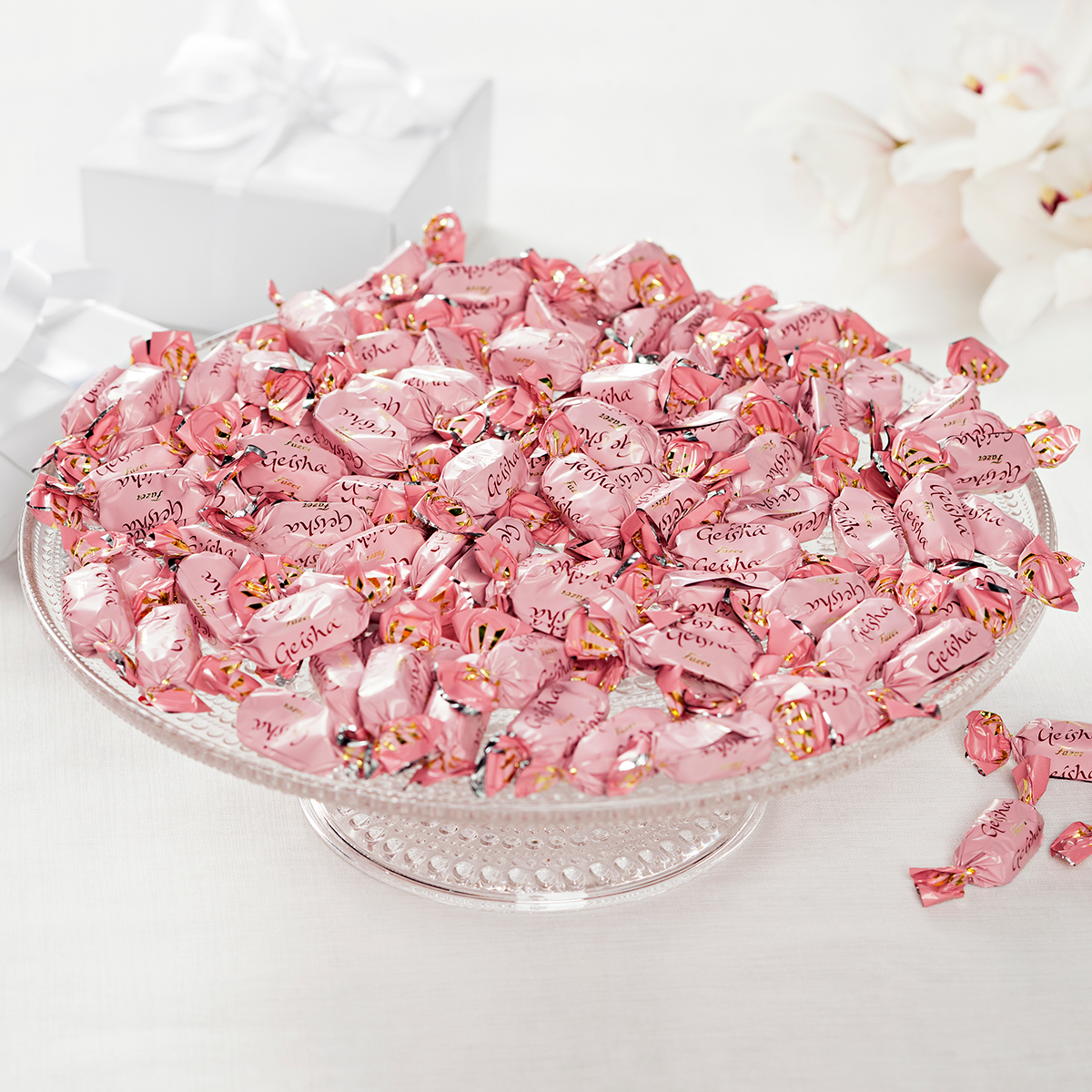 

Конфеты Fazer Geisha молочный шоколад с тертым орехом 150 г