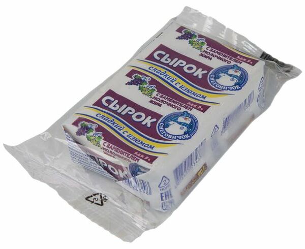 Сырок творожный Снеговичок с изюмом 9% 90 г