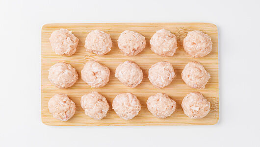 Фрикадельки из мяса цыплят-бройлеров ВкусВилл 300г